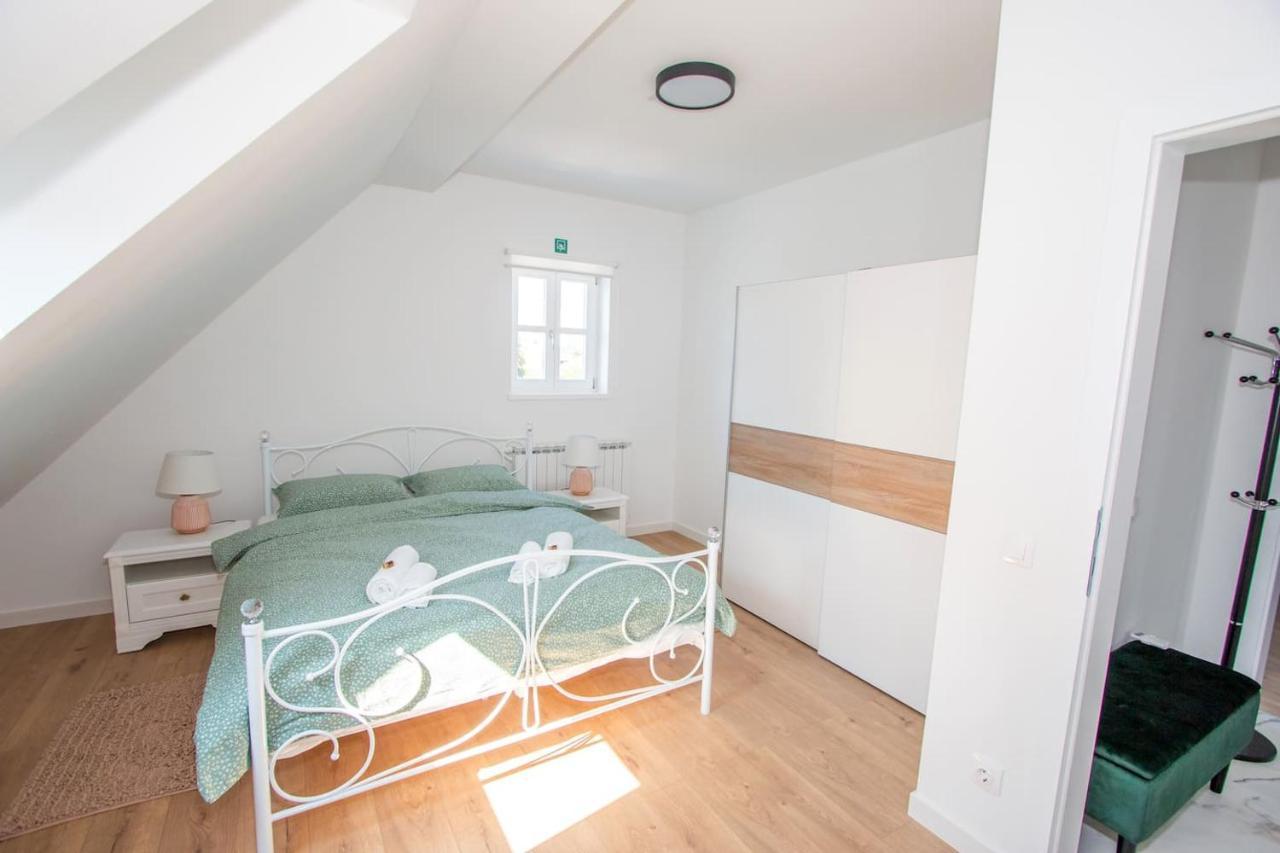 Apartmani Kac Karlovac Zewnętrze zdjęcie