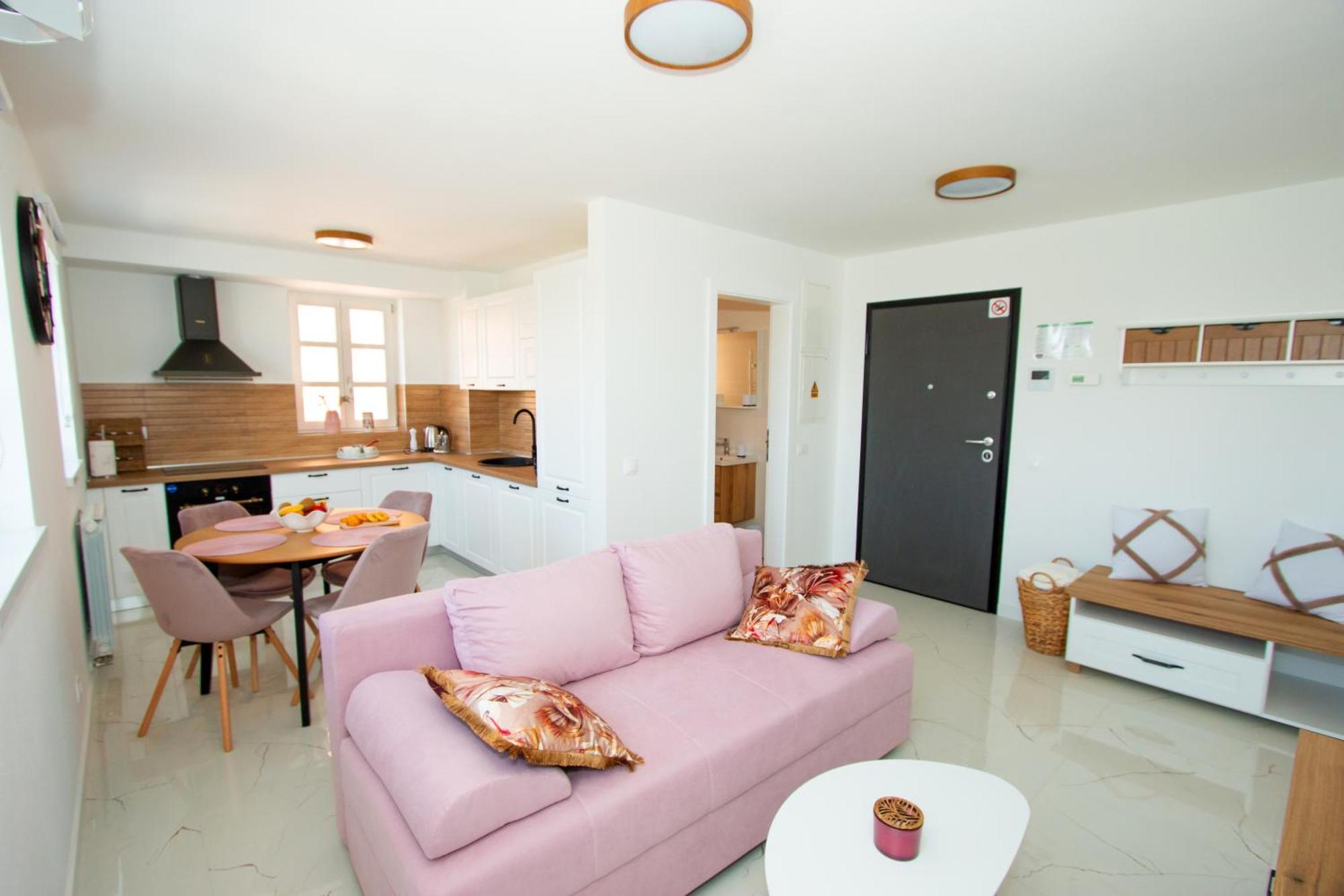 Apartmani Kac Karlovac Zewnętrze zdjęcie