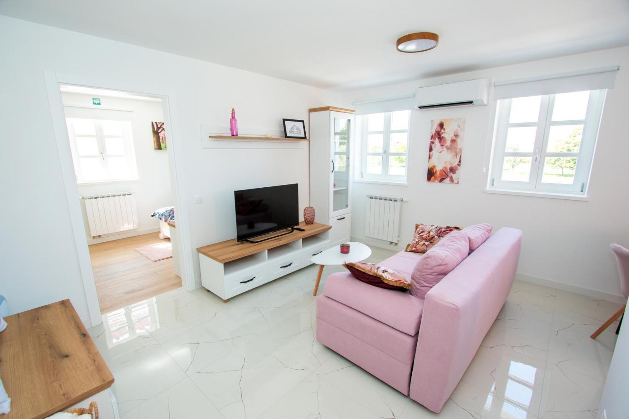 Apartmani Kac Karlovac Zewnętrze zdjęcie