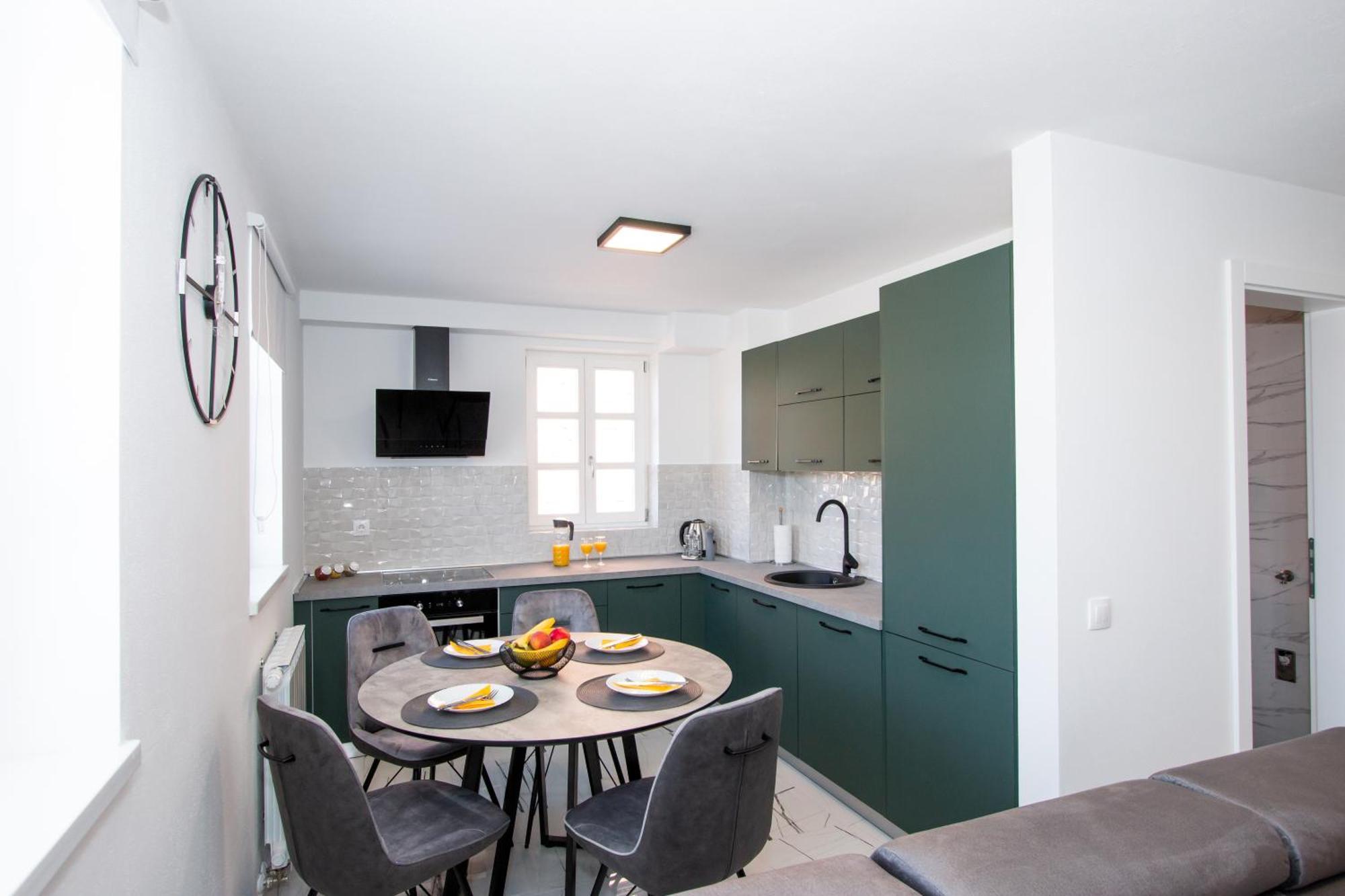 Apartmani Kac Karlovac Zewnętrze zdjęcie